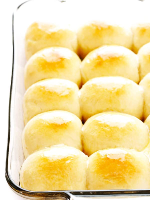 1-Hour Dinner Rolls in Baking Dish